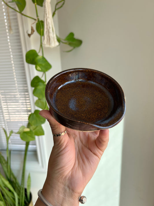 Brown/Blue Ladle Rest