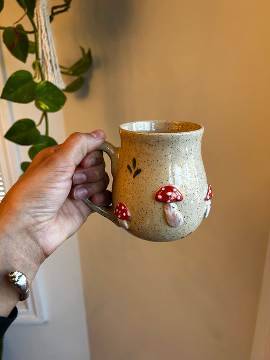 3D Mushroom Pottery Mug
